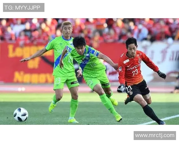 大分山神与广岛三箭激战在即谁能在这场对决中笑到最后