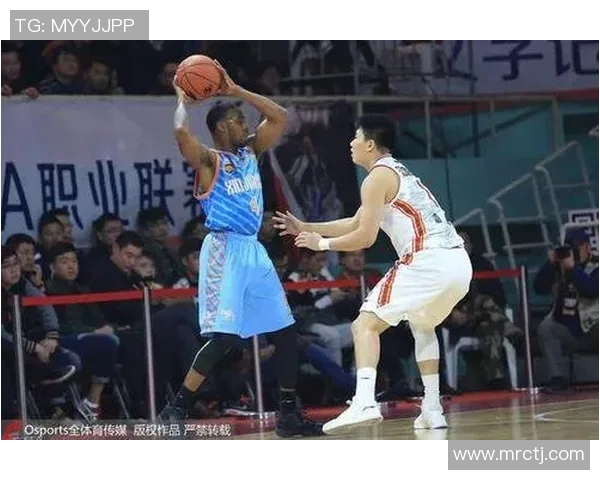 八一队与山东队篮球对决在线直播精彩回顾与赛后分析 八一队与山东队篮球对决在线直播精彩回顾与赛后分析